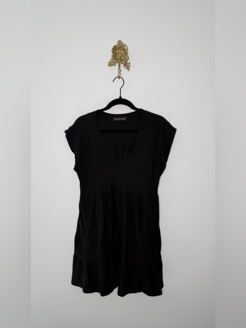 Cut Loose Short Sleeve Tiered Dress XS